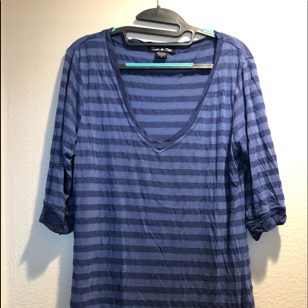 Torrid blue striped twist tee
